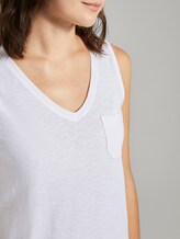 Top mit Brusttasche und Seitenschlitzen - Frauen - Whisper White Top mit Brusttasche und Seitenschlitzen - Frauen - Whisper White - 9 - TOM TAILOR
