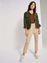 Top mit Brusttasche und Seitenschlitzen - Frauen - bright camel brown Top mit Brusttasche und Seitenschlitzen - Frauen - bright camel brown - 3 - TOM TAILOR