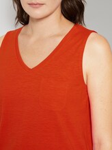 Top mit Brusttasche und Seitenschlitzen - Frauen - strong flame orange Top mit Brusttasche und Seitenschlitzen - Frauen - strong flame orange - 9 - TOM TAILOR