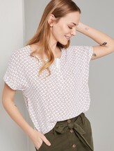Printed T-shirt in a material mix - Women - white geometric design Printed T-shirt in a material mix - Women - white geometric design - 5 - TOM TAILOR