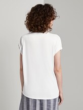 T-shirt met Henley hals in materiaalmix - Vrouwen - Whisper White T-shirt met Henley hals in materiaalmix - Vrouwen - Whisper White - 2 - TOM TAILOR