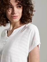 T-shirt met Henley hals in materiaalmix - Vrouwen - Whisper White T-shirt met Henley hals in materiaalmix - Vrouwen - Whisper White - 9 - TOM TAILOR