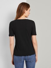 Geripptes T-Shirt mit Wellsaumkanten - Frauen - Deep Black Geripptes T-Shirt mit Wellsaumkanten - Frauen - Deep Black - 2 - TOM TAILOR