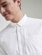 Strukturiertes Kurzarmhemd mit Brusttasche - Männer - Whisper-White Strukturiertes Kurzarmhemd mit Brusttasche - Männer - Whisper-White - 9 - TOM TAILOR Denim