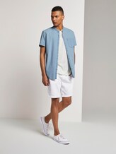 Kurzarm-Jeanshemd mit Mao-Kragen - Männer - Bleached Blue Denim Kurzarm-Jeanshemd mit Mao-Kragen - Männer - Bleached Blue Denim - 3 - TOM TAILOR Denim