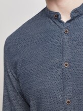 Gemustertes Hemd mit Turn-Ups und Mao-Kragen - Männer - navy country print Gemustertes Hemd mit Turn-Ups und Mao-Kragen - Männer - navy country print - 9 - TOM TAILOR Denim
