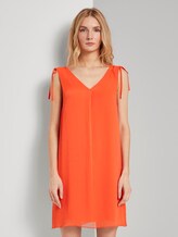 Ärmelloses Chiffon-Kleid mit Schulter-Detail - Frauen - strong flame orange Ärmelloses Chiffon-Kleid mit Schulter-Detail - Frauen - strong flame orange - 1 - TOM TAILOR