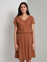 Striped jersey dress with a broad shoulder area - Women - brown white stripe Striped jersey dress with a broad shoulder area - Women - brown white stripe - 1 - TOM TAILOR