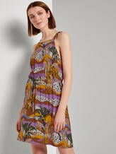 Gemustertes Neckholder Kleid - Frauen - tropical print Gemustertes Neckholder Kleid - Frauen - tropical print - 5 - TOM TAILOR Denim