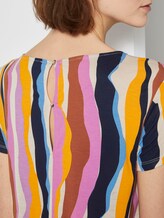T-shirt with cut-out details - Women - wavy multicolor stripes T-shirt with cut-out details - Women - wavy multicolor stripes - 10 - TOM TAILOR Denim