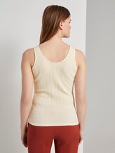 Ribbed top with a button tab - Women - soft creme beige Ribbed top with a button tab - Women - soft creme beige - 2 - TOM TAILOR Denim