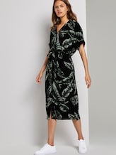 Flowing midi dress with a print - Women - black tropical leaves design Flowing midi dress with a print - Women - black tropical leaves design - 5 - Mine to five