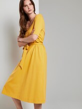 Midi-Kleid mit Carree-Ausschnitt - Frauen - Golden Corn Midi-Kleid mit Carree-Ausschnitt - Frauen - Golden Corn - 5 - Mine to five