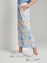 Flowing culotte trousers with a palm print - Women - blue coral palmtree print Flowing culotte trousers with a palm print - Women - blue coral palmtree print - 11 - TOM TAILOR Denim