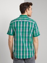 Kariertes Kurzarmhemd mit Brusttasche - Männer - green base blue check Kariertes Kurzarmhemd mit Brusttasche - Männer - green base blue check - 2 - TOM TAILOR