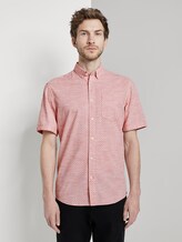 Patterned short-sleeved shirt with texture - Men - pale orange structur by design Patterned short-sleeved shirt with texture - Men - pale orange structur by design - 1 - TOM TAILOR