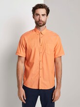 Schlichtes Kurzarm-Hemd mit Brusttasche - Männer - orange chambray Schlichtes Kurzarm-Hemd mit Brusttasche - Männer - orange chambray - 1 - TOM TAILOR