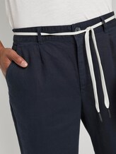 Relaxed Chinohose aus Leinengemisch mit Gürtel - Männer - Sky Captain Blue Relaxed Chinohose aus Leinengemisch mit Gürtel - Männer - Sky Captain Blue - 9 - TOM TAILOR Denim