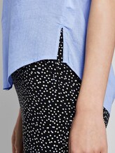 Ärmellose Henley-Bluse mit Seitenschlitzen - Frauen - Parisienne Blue Ärmellose Henley-Bluse mit Seitenschlitzen - Frauen - Parisienne Blue - 10 - TOM TAILOR