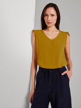 Ärmellose Bluse mit Schulterdetail - Frauen - deep golden yellow Ärmellose Bluse mit Schulterdetail - Frauen - deep golden yellow - 5 - TOM TAILOR