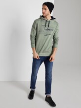 Coloured hoodie with a print - Men - Pale Bark Green Coloured hoodie with a print - Men - Pale Bark Green - 3 - TOM TAILOR