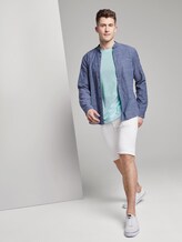 Basic T-Shirt mit Streifenstruktur - Männer - small blue yarn dye stripe Basic T-Shirt mit Streifenstruktur - Männer - small blue yarn dye stripe - 3 - TOM TAILOR Denim