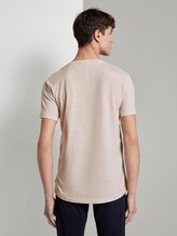Basic T-Shirt mit Streifenstruktur - Männer - fog beige thin yarn dye stripe Basic T-Shirt mit Streifenstruktur - Männer - fog beige thin yarn dye stripe - 2 - TOM TAILOR Denim