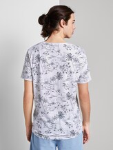 T-shirt with allover print and breast pocket - Men - white navy hawaiian print T-shirt with allover print and breast pocket - Men - white navy hawaiian print - 2 - TOM TAILOR Denim