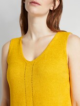 Strick-Top mit kurzen Seitenschlitzen - Frauen - deep golden yellow Strick-Top mit kurzen Seitenschlitzen - Frauen - deep golden yellow - 9 - TOM TAILOR
