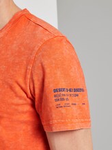 Henley T-Shirt in a washed look - Men - true orange Henley T-Shirt in a washed look - Men - true orange - 10 - TOM TAILOR