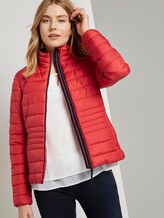 Leichte Steppjacke mit Stehkragen - Frauen - Strong Red Leichte Steppjacke mit Stehkragen - Frauen - Strong Red - 5 - TOM TAILOR