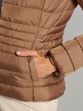 Lightweight quilted jacket with a stand-up collar - Women - light chestnut Lightweight quilted jacket with a stand-up collar - Women - light chestnut - 9 - TOM TAILOR