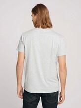 T-Shirt mit Print - Männer - Mediterranean Grey Melange T-Shirt mit Print - Männer - Mediterranean Grey Melange - 2 - TOM TAILOR Denim