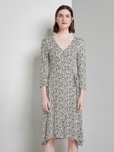 Gemustertes Jersey-Wickelkleid - Frauen - khaki offwhite floral design Gemustertes Jersey-Wickelkleid - Frauen - khaki offwhite floral design - 1 - TOM TAILOR