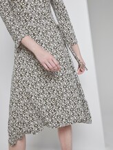 Gemustertes Jersey-Wickelkleid - Frauen - khaki offwhite floral design Gemustertes Jersey-Wickelkleid - Frauen - khaki offwhite floral design - 10 - TOM TAILOR