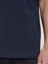 Basic T-Shirt mit V-Ausschnitt - Männer - Black Iris Blue Basic T-Shirt mit V-Ausschnitt - Männer - Black Iris Blue - 10 - TOM TAILOR