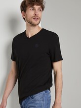 Basic T-Shirt mit V-Ausschnitt - Männer - Black Basic T-Shirt mit V-Ausschnitt - Männer - Black - 5 - TOM TAILOR