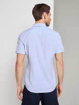 Kurzarmhemd mit Strukturmuster - Männer - light blue stripe white dobby Kurzarmhemd mit Strukturmuster - Männer - light blue stripe white dobby - 1 - TOM TAILOR