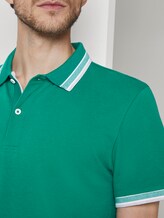 Poloshirt mit Kontrastblende - Männer - rich meadow green Poloshirt mit Kontrastblende - Männer - rich meadow green - 9 - TOM TAILOR