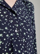 Gemustertes Minikleid mit Revers-Kragen - Frauen - navy green flower design Gemustertes Minikleid mit Revers-Kragen - Frauen - navy green flower design - 10 - TOM TAILOR