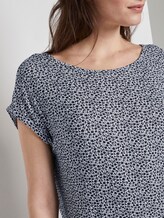 Gemustertes T-Shirt im Loose Fit - Frauen - offwhite navy floral minimal Gemustertes T-Shirt im Loose Fit - Frauen - offwhite navy floral minimal - 10 - TOM TAILOR