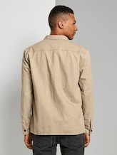 Lockere Hemdjacke mit Brusttaschen - Männer - Smoked Beige Lockere Hemdjacke mit Brusttaschen - Männer - Smoked Beige - 2 - TOM TAILOR Denim