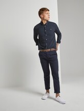 Gemustertes Hemd mit Stretch-Anteil - Männer - navy twisted element print Gemustertes Hemd mit Stretch-Anteil - Männer - navy twisted element print - 3 - TOM TAILOR Denim