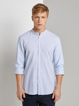 Gemustertes Stehkragen-Hemd mit 3/4-Arm - Männer - blue filled triangle print Gemustertes Stehkragen-Hemd mit 3/4-Arm - Männer - blue filled triangle print - 1 - TOM TAILOR Denim