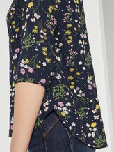 Gemusterte Bluse mit U-Boot-Ausschnitt - Frauen - blue flower print Gemusterte Bluse mit U-Boot-Ausschnitt - Frauen - blue flower print - 10 - TOM TAILOR Denim
