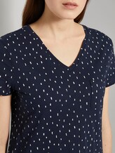 Polka dot T-shirt with a V-neckline - Women - dark blue minimal Polka dot T-shirt with a V-neckline - Women - dark blue minimal - 9 - TOM TAILOR Denim