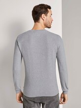Fein strukturierter Pullover - Männer - Light Stone Grey Melange Fein strukturierter Pullover - Männer - Light Stone Grey Melange - 2 - TOM TAILOR