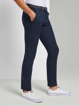 Strukturierte Chinohose mit Gürtel - Männer - navy pinstripe Strukturierte Chinohose mit Gürtel - Männer - navy pinstripe - 11 - TOM TAILOR Denim