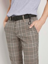 Strukturierte Chinohose mit Gürtel - Männer - brown beige check Strukturierte Chinohose mit Gürtel - Männer - brown beige check - 9 - TOM TAILOR Denim