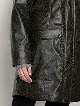 Beschichtete Regenjacke mit Kapuze - Frauen - green abstract design Beschichtete Regenjacke mit Kapuze - Frauen - green abstract design - 10 - TOM TAILOR